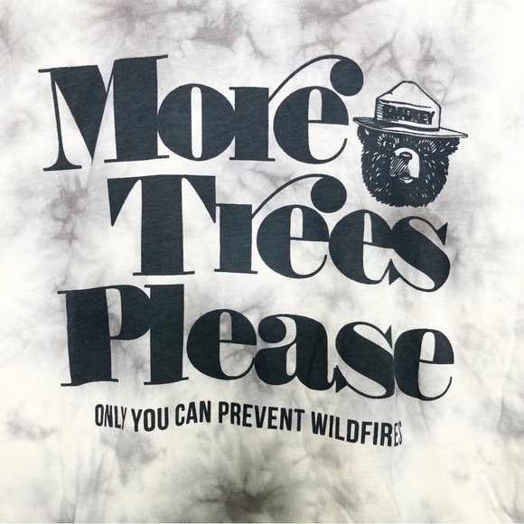 More trees, please smokey graphic T-shirt - Picture 3 of 9